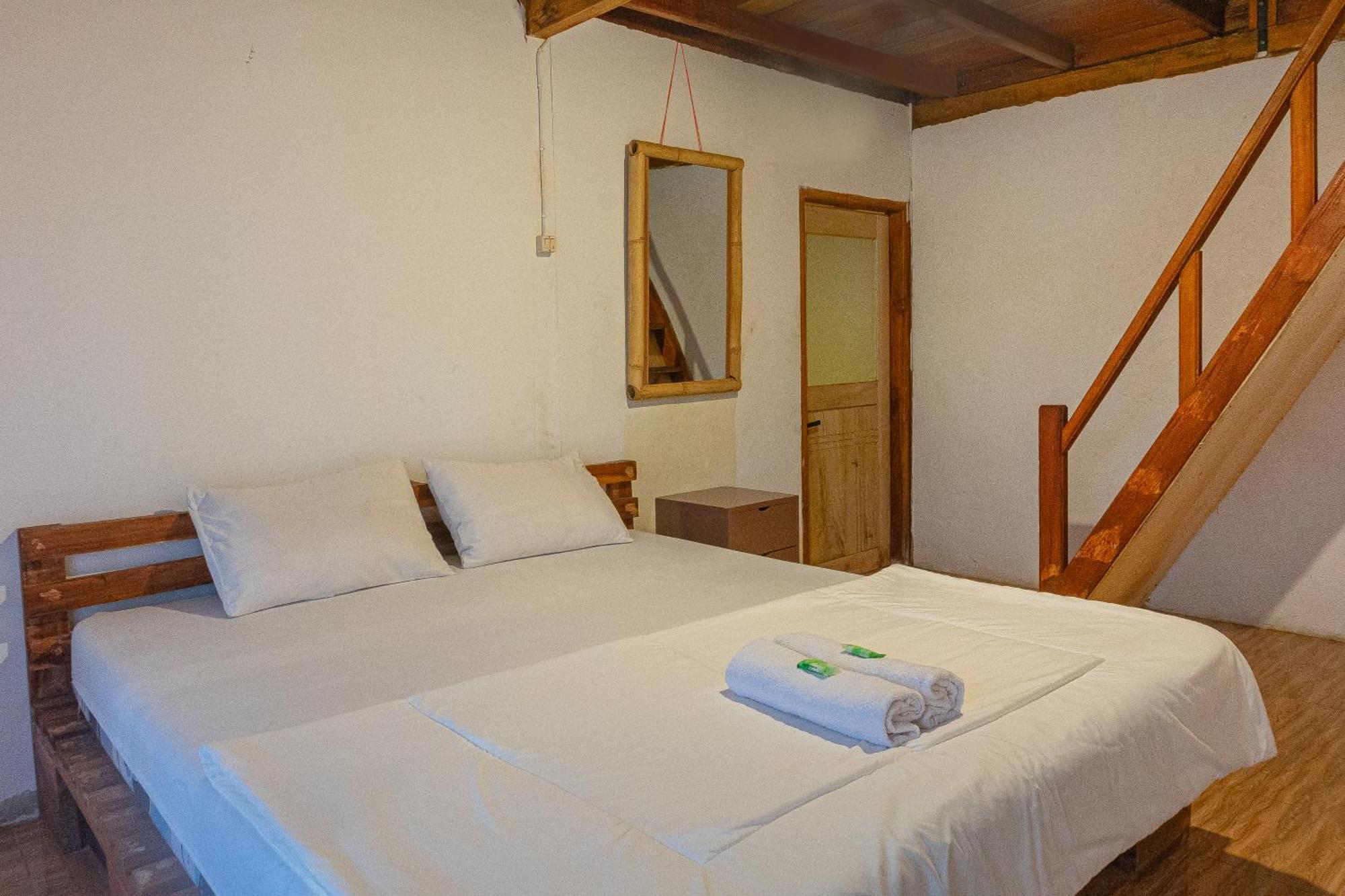 Bale Aur Sembalun Hotell Sembalunlawang Exteriör bild