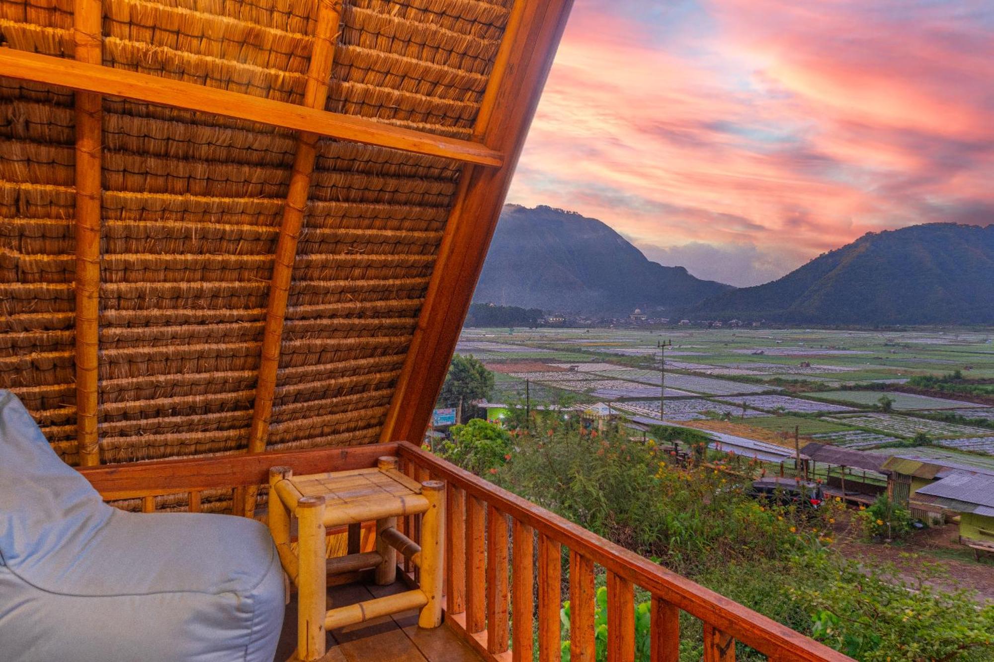 Bale Aur Sembalun Hotell Sembalunlawang Exteriör bild