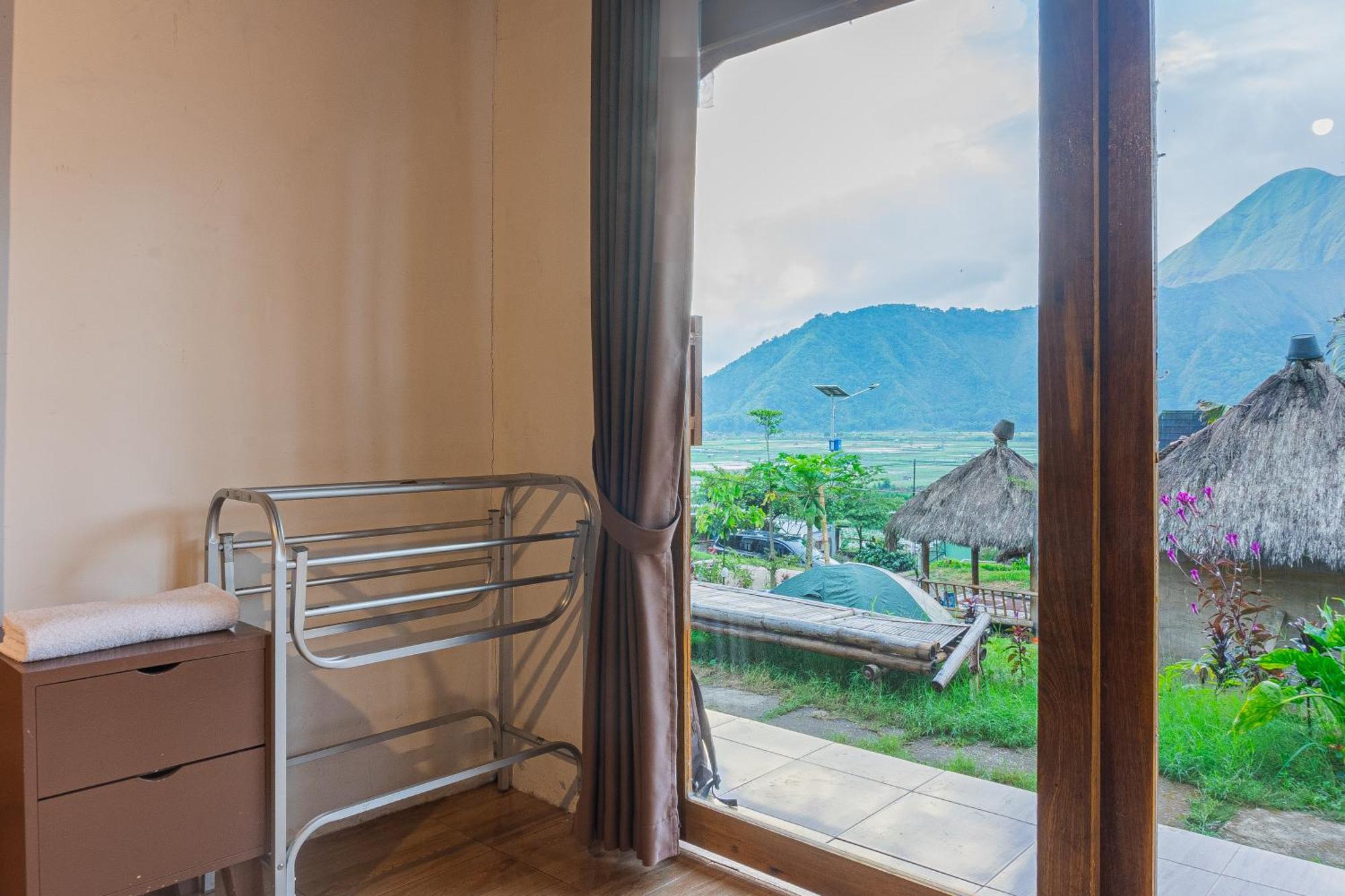 Bale Aur Sembalun Hotell Sembalunlawang Exteriör bild