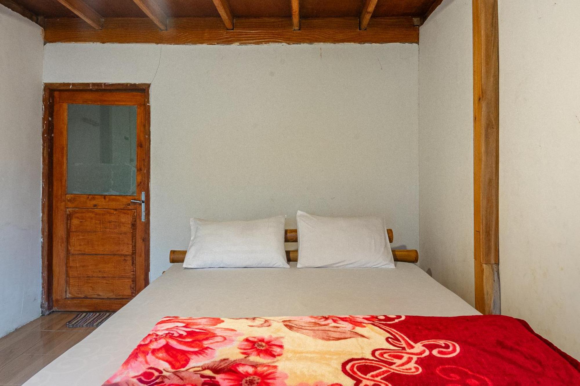 Bale Aur Sembalun Hotell Sembalunlawang Exteriör bild