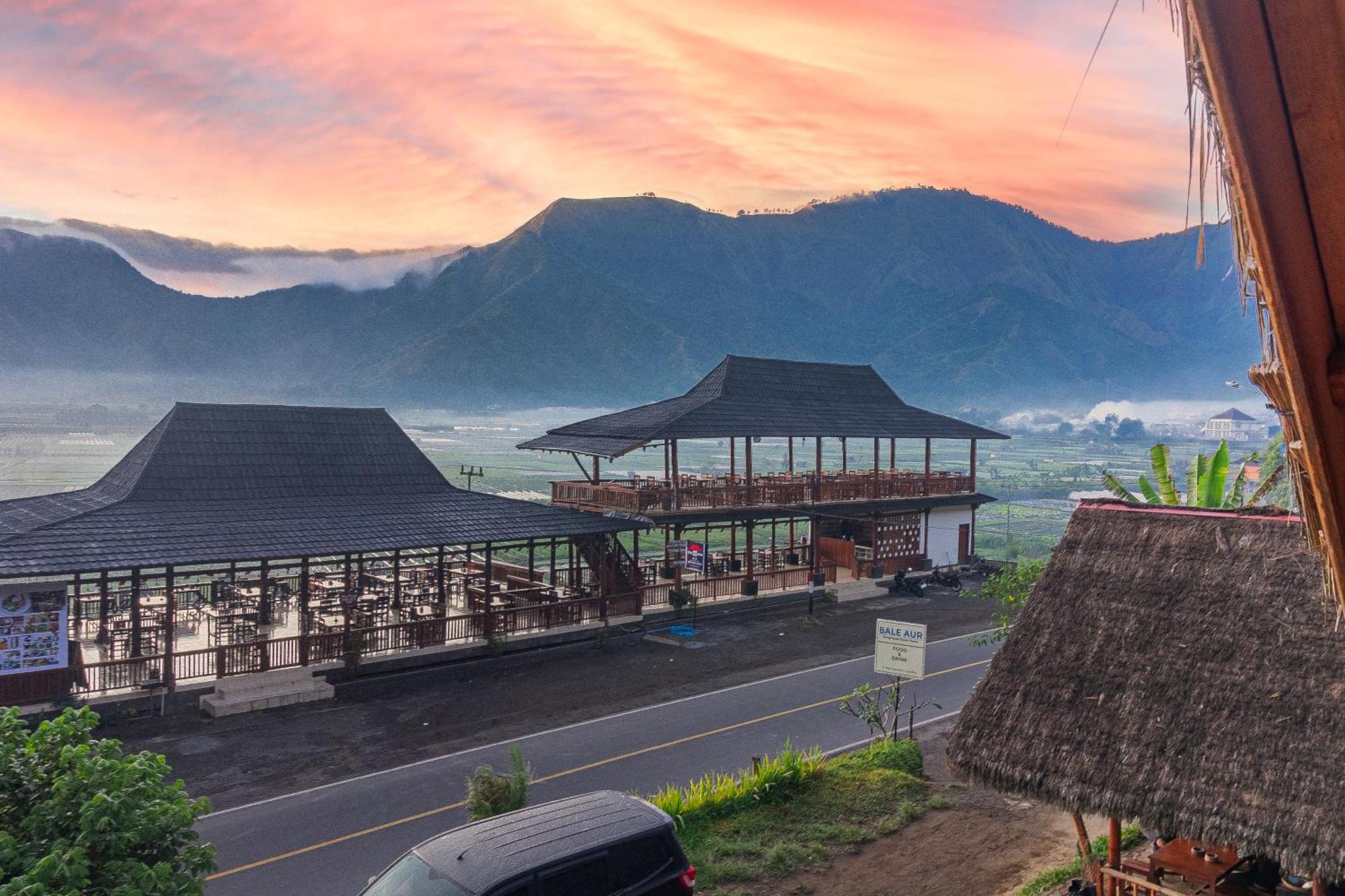 Bale Aur Sembalun Hotell Sembalunlawang Exteriör bild