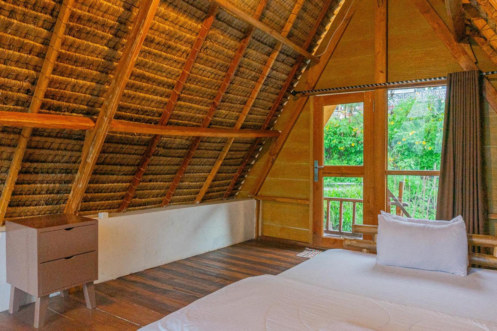 Bale Aur Sembalun Hotell Sembalunlawang Exteriör bild