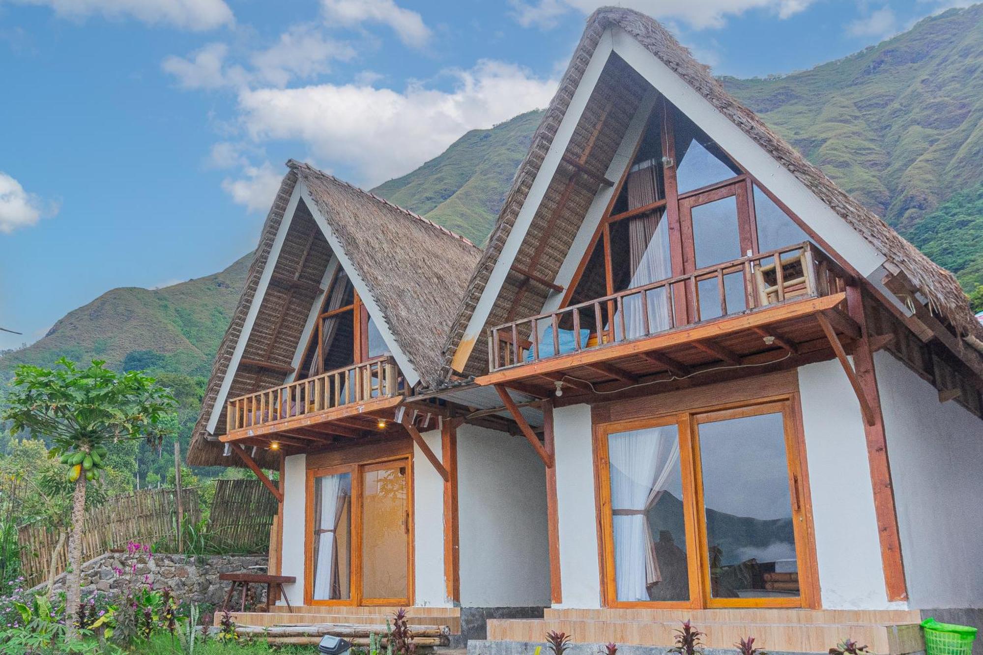 Bale Aur Sembalun Hotell Sembalunlawang Exteriör bild